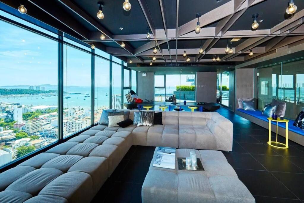 Sea View 2 Bed Room Condo @ Central Pattaya Bagian luar foto